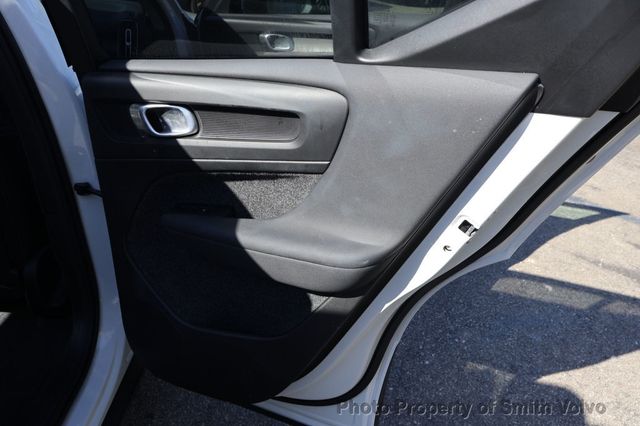 2026 Volvo XC40 B5 AWD Plus - 23085121 - 18