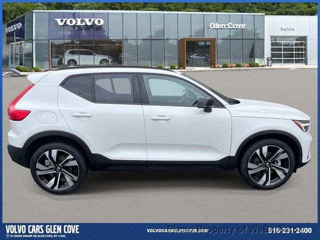 2026 Volvo XC40 B5 AWD Ultra - 23012437 - 2