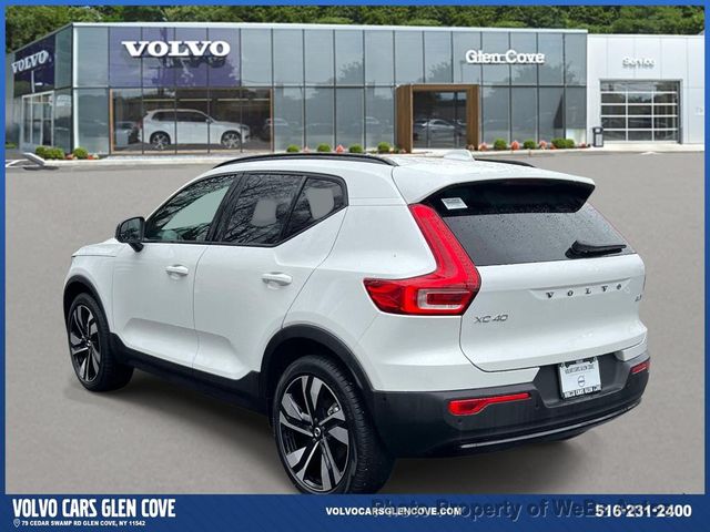 2026 Volvo XC40 B5 AWD Ultra - 23012437 - 3