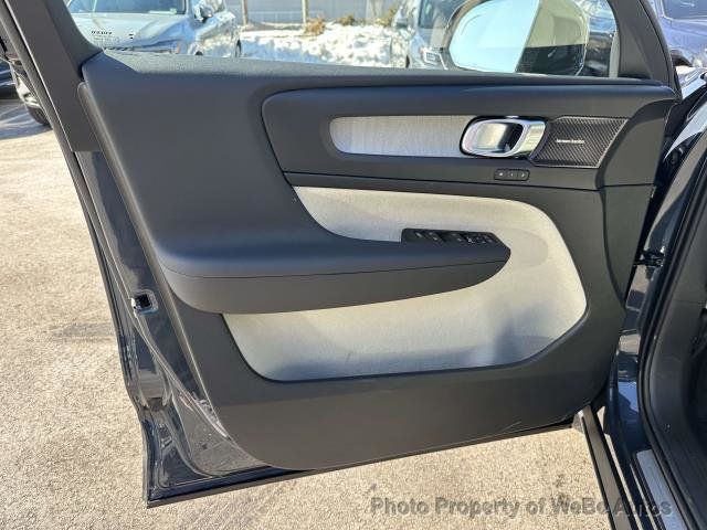 2026 Volvo XC40 B5 AWD Ultra - 23012442 - 9