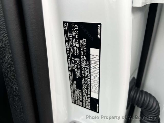 2026 Volvo XC40 B5 AWD Ultra Black Edition - 23012431 - 18