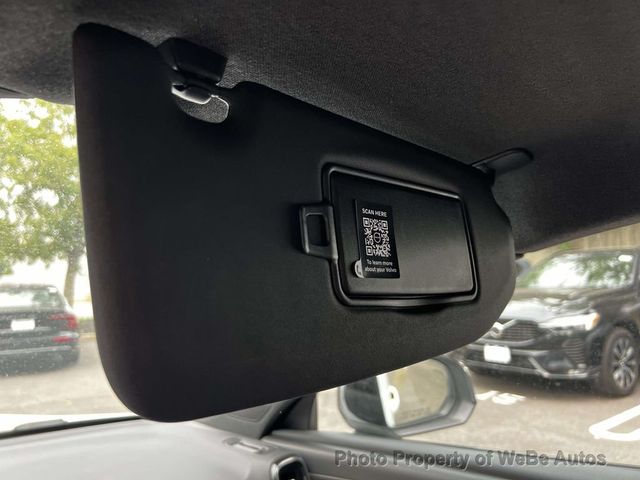 2026 Volvo XC40 B5 AWD Ultra Black Edition - 23012431 - 33