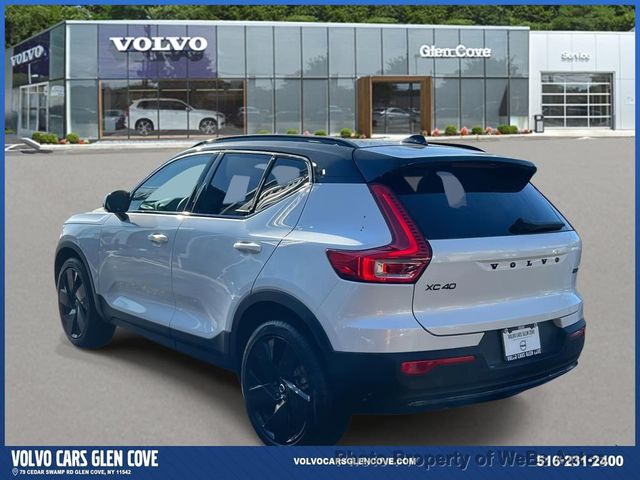 2026 Volvo XC40 B5 AWD Ultra Black Edition - 23012435 - 3