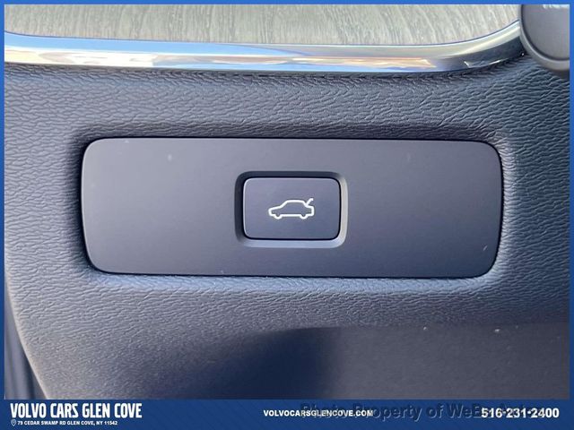 2026 Volvo XC60 B5 AWD Plus - 23012457 - 18