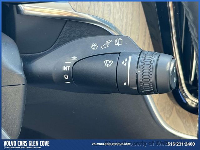 2026 Volvo XC60 B5 AWD Plus - 23012457 - 22