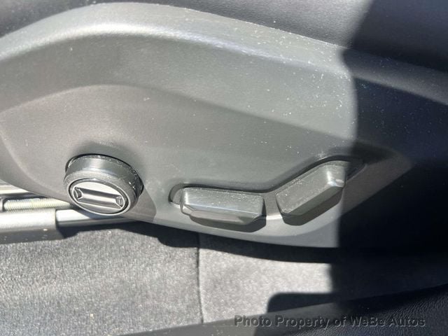 2026 Volvo XC60 B5 AWD Plus - 23012458 - 15