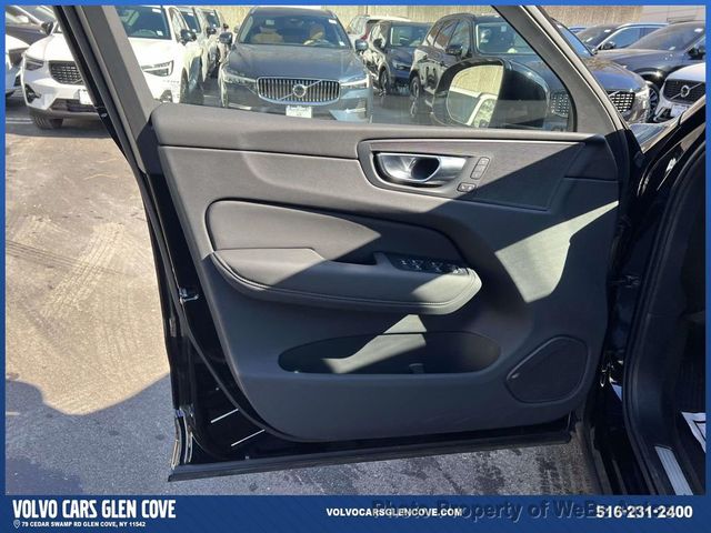 2026 Volvo XC60 B5 AWD Plus - 23012461 - 14