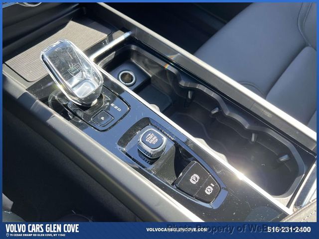 2026 Volvo XC60 B5 AWD Plus - 23012461 - 29