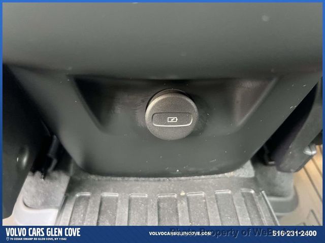 2026 Volvo XC60 B5 AWD Plus - 23012468 - 9