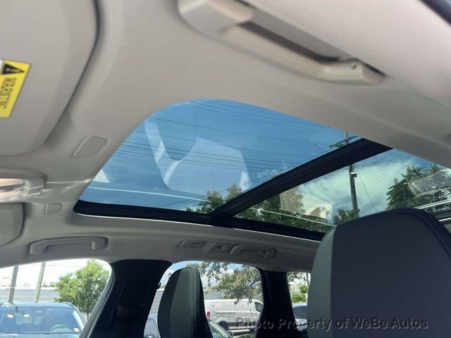 2026 Volvo XC60 B5 AWD Plus - 23012476 - 18