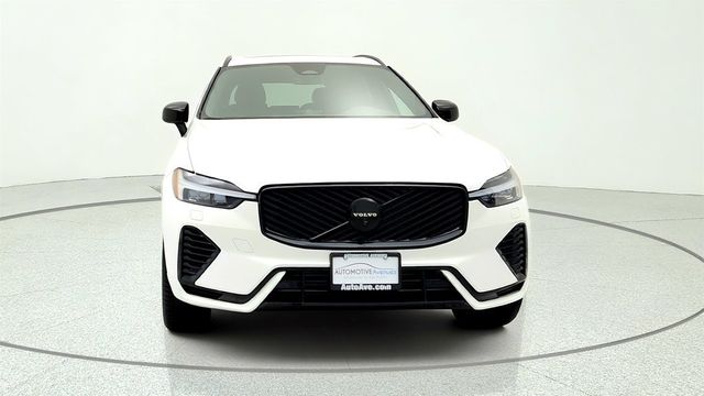 2026 Volvo XC60 Plug-In Hybrid T8 AWD Ultra Black Edition w/ Air Suspension & Bowers & Wilkins - 23047625 - 1
