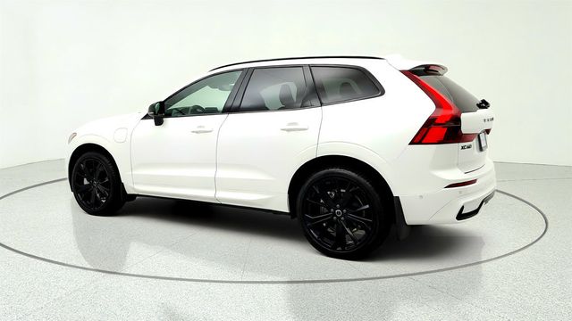 2026 Volvo XC60 Plug-In Hybrid T8 AWD Ultra Black Edition w/ Air Suspension & Bowers & Wilkins - 23047625 - 6