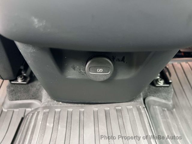 2026 Volvo XC90 B6 AWD Plus 7-Seater - 23012408 - 12