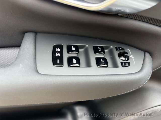 2026 Volvo XC90 Plus - Photo 17