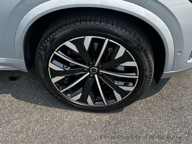 2026 Volvo XC90 Plus - Photo 7