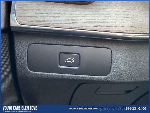 2026 Volvo XC90 B6 AWD Plus 7-Seater - 23012501 - 21