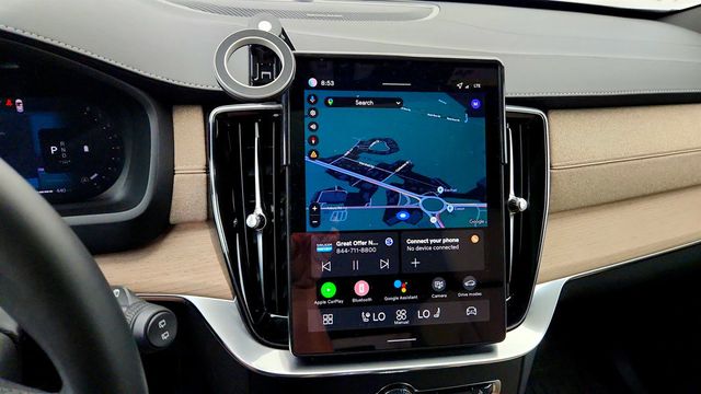 2026 Volvo XC90 B6 AWD Plus 7-Seater w/ harman/kardon Premium Audio - 23040950 - 18