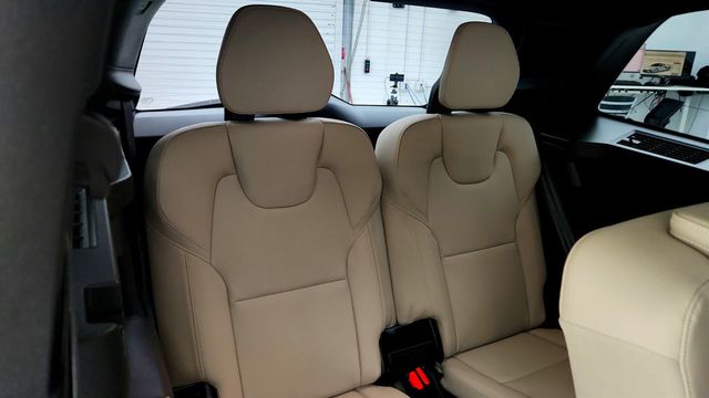 2026 Volvo XC90 B6 AWD Plus 7-Seater w/ harman/kardon Premium Audio - 23040950 - 22