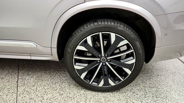 2026 Volvo XC90 B6 AWD Plus 7-Seater w/ harman/kardon Premium Audio - 23040950 - 8