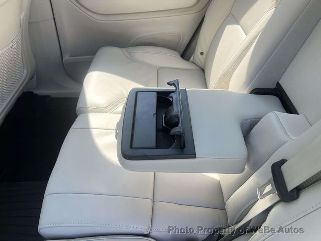 2026 Volvo XC90 B6 AWD Ultra 7-Seater - 23012490 - 10