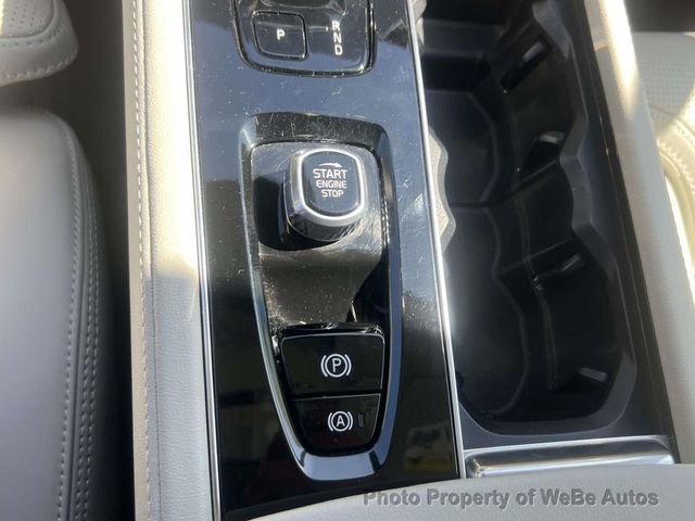 2026 Volvo XC90 B6 AWD Ultra 7-Seater - 23012490 - 32