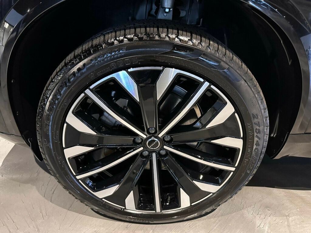 2026 Volvo XC90 B6/AWD/Ultra/Htd&CldSeats/HeadUpDisplay/PanoRoof/AdapCruise/NAV - 23050682 - 10