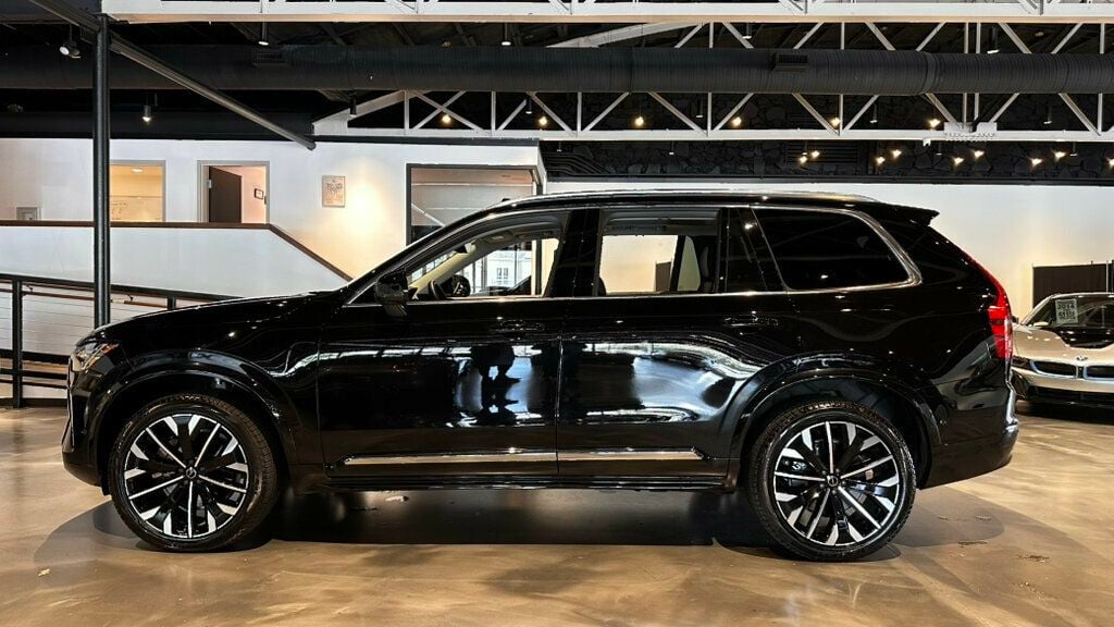 2026 Volvo XC90 B6/AWD/Ultra/Htd&CldSeats/HeadUpDisplay/PanoRoof/AdapCruise/NAV - 23050682 - 1