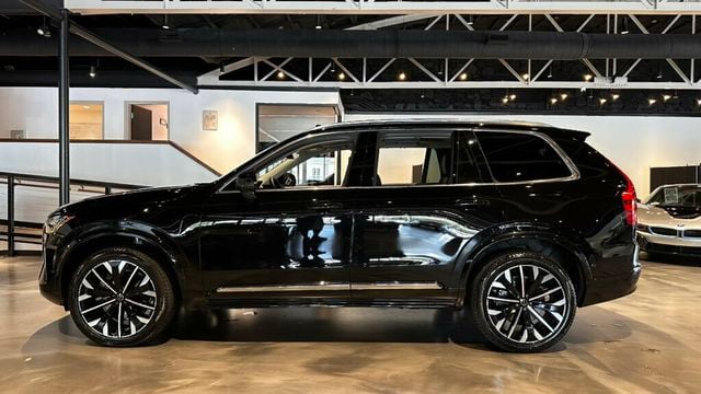 2026 Volvo XC90 B6/AWD/Ultra/Htd&CldSeats/HeadUpDisplay/PanoRoof/AdapCruise/NAV - 23050682 - 1