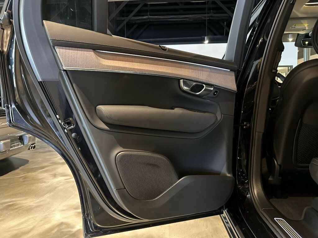 2026 Volvo XC90 B6/AWD/Ultra/Htd&CldSeats/HeadUpDisplay/PanoRoof/AdapCruise/NAV - 23050682 - 23