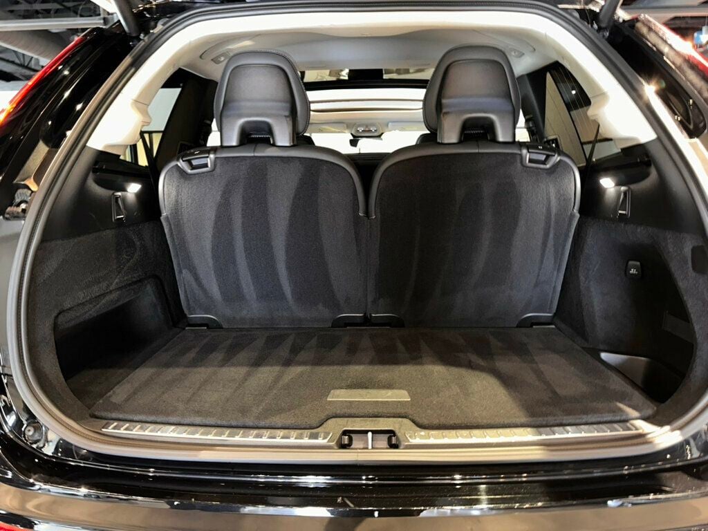 2026 Volvo XC90 B6/AWD/Ultra/Htd&CldSeats/HeadUpDisplay/PanoRoof/AdapCruise/NAV - 23050682 - 27