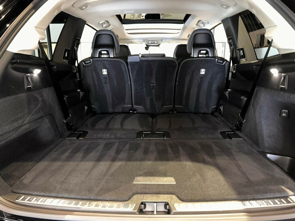 2026 Volvo XC90 B6/AWD/Ultra/Htd&CldSeats/HeadUpDisplay/PanoRoof/AdapCruise/NAV - 23050682 - 28