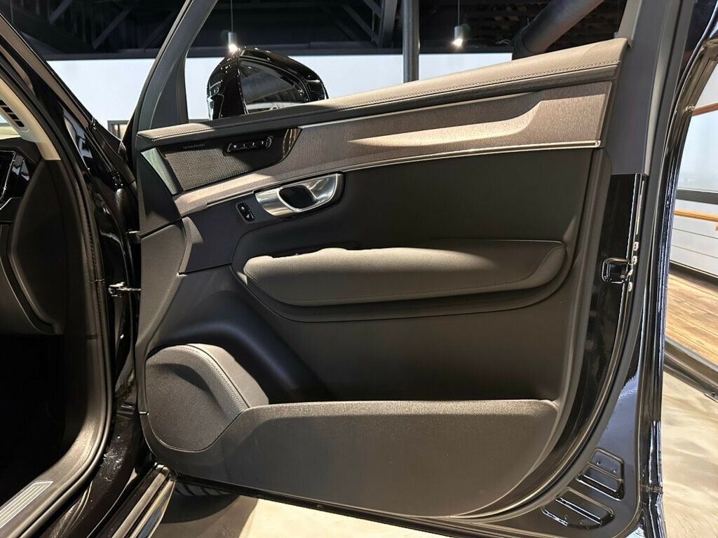 2026 Volvo XC90 B6/AWD/Ultra/Htd&CldSeats/HeadUpDisplay/PanoRoof/AdapCruise/NAV - 23050682 - 34