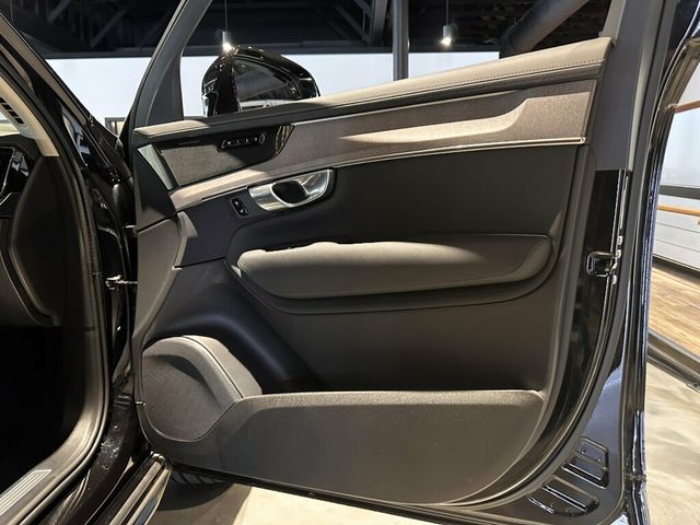 2026 Volvo XC90 B6/AWD/Ultra/Htd&CldSeats/HeadUpDisplay/PanoRoof/AdapCruise/NAV - 23050682 - 34