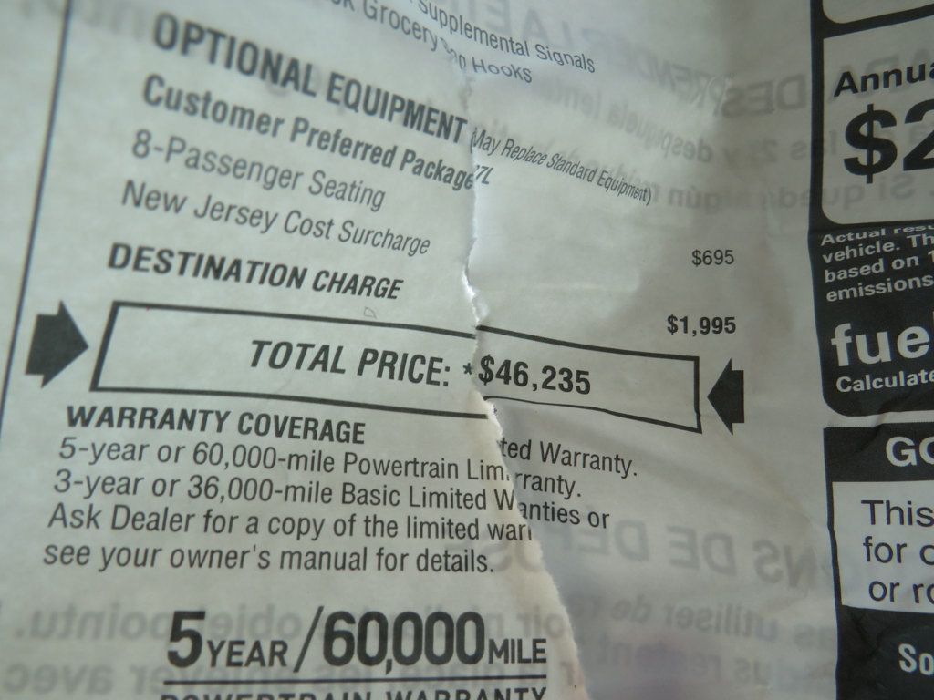 Chrysler Pacifica photo 9