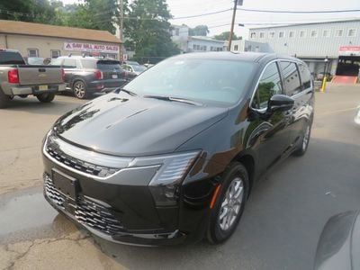2027 Chrysler Pacifica