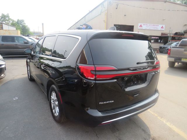 2027 Chrysler Pacifica Select FWD - 23065393 - 3