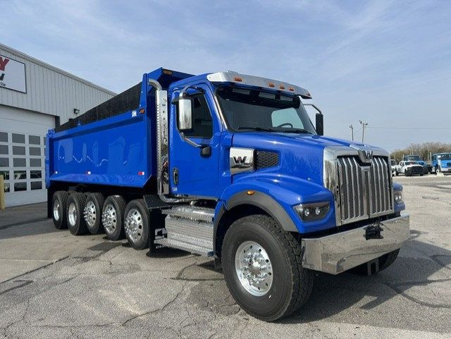 2027 Western Star 47X 2027 WESTERN STAR 47X  DUMP TRUCK - 23100480 - 2